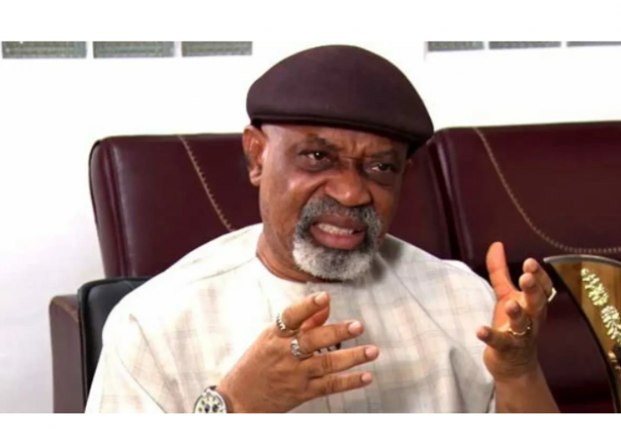 FG threatens to sue ASUU if strike persists