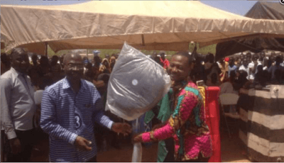 Ghanaian Teacher Who Walks 42km to Class Everyday Rewarded With Standing Fan