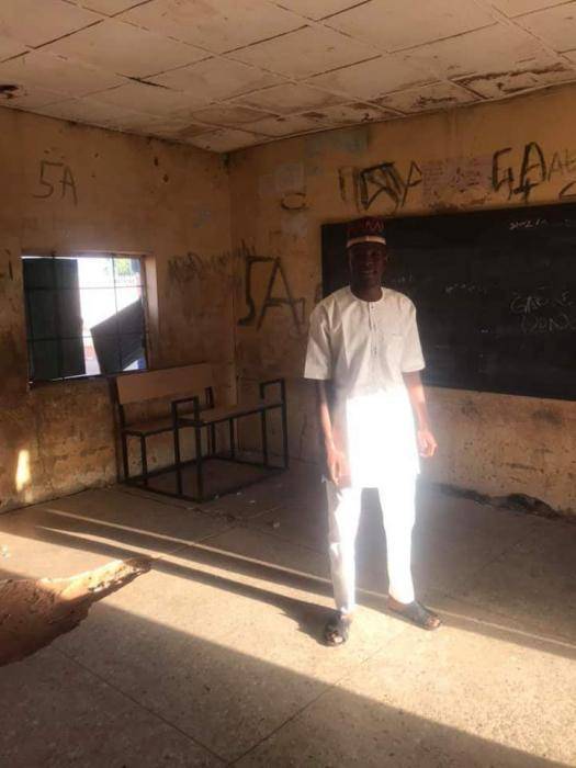 See the Deplorable State of a School in Kebbi State where Pupil Sit on the Floor