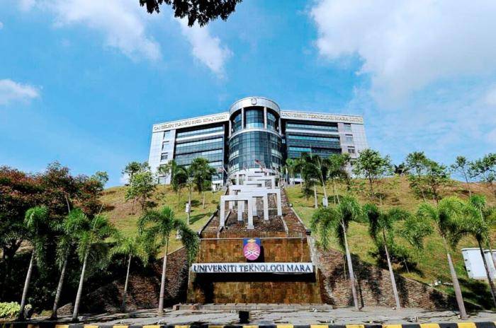 2022 Endowment Scholarships at Universiti Teknologi MARA – Malaysia
