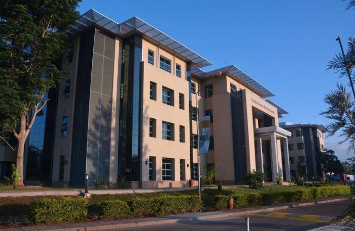 2023 Scholarships at USIU-Africa + Scholarship at Monash University, Australia