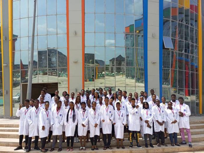 2023 Scholarship Award For Nigerian Students at David Nweze Umahi University of Medical Science(DNUUMS)
