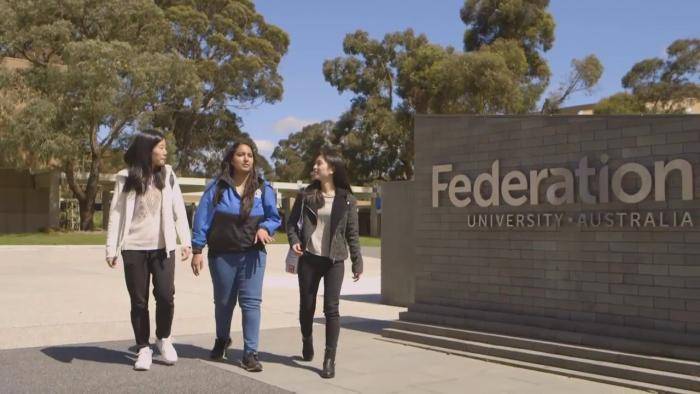 2022 Future Leader International Scholarships at Federation University, Australia