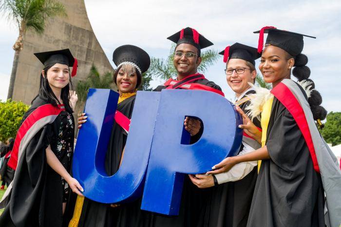 2023 Scholarships at University of Pretoria – South Africa + Scholarships at University of Glasgow – UK
