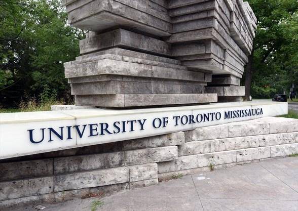 Guaranteed International Entrance Scholarships 2021 at U of T Mississauga – Canada