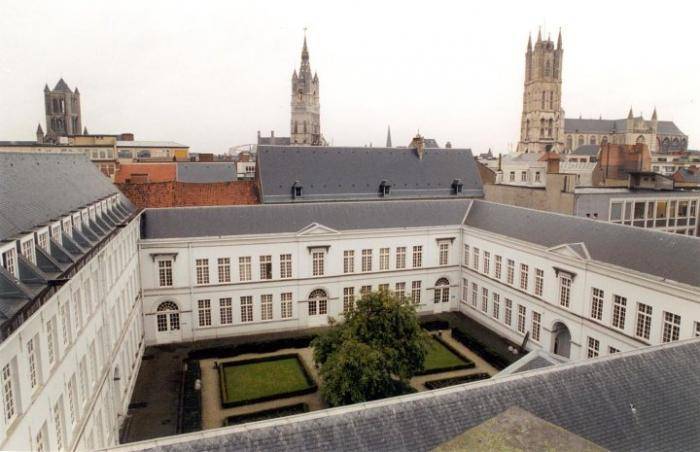 International Scholarships in Veterinary Medicine 2022 at Ghent University, Belgium