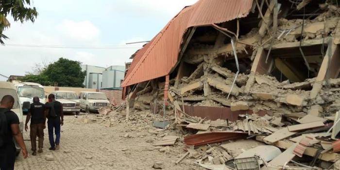 School Building Collapses in Lagos (photos)