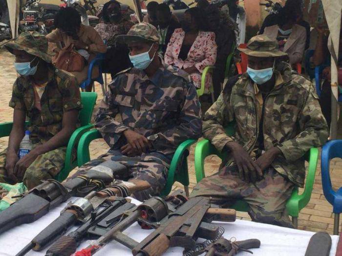 Police parades three ‘kidnappers’ of Bethel school students