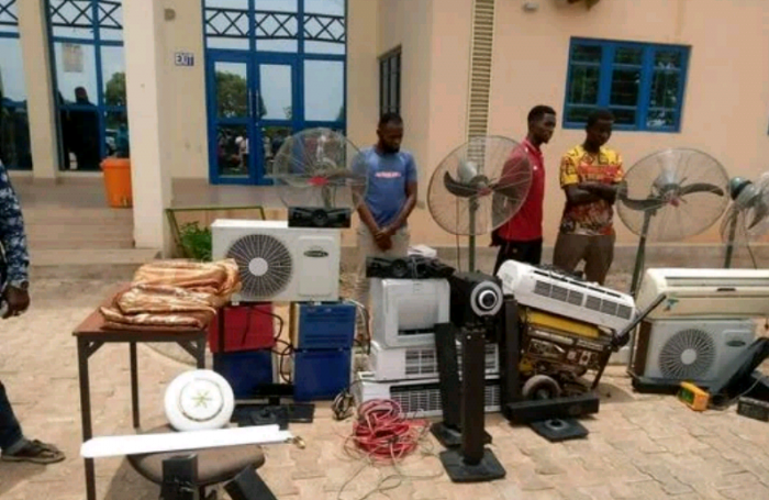 Bida poly parades two students for alleged burglary and theft on campus