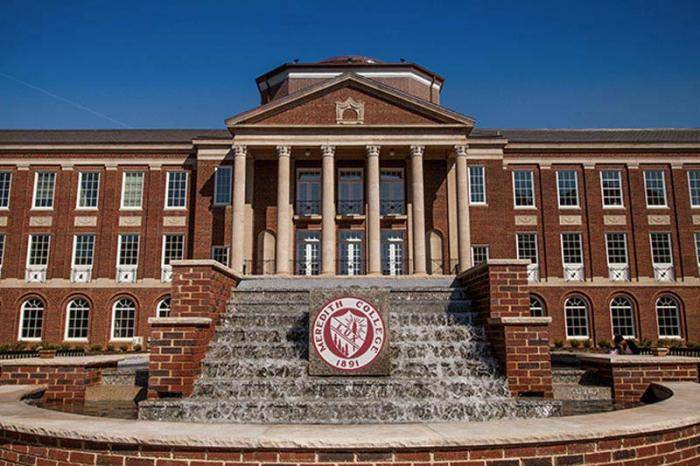 Meredith Legacy International Scholarships at Meredith College, USA 2022