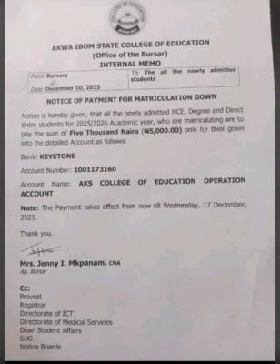 Akwa Ibom State COE notice to new students on payment for matriculation gown