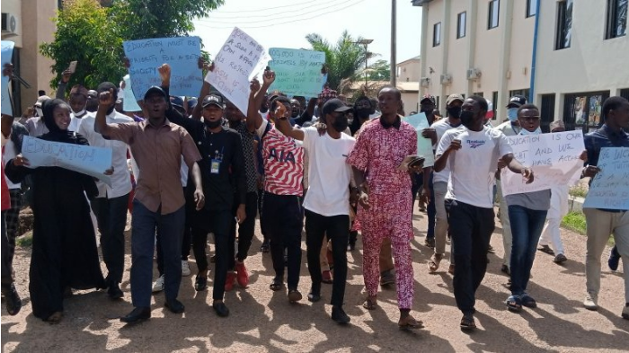 KASU students protest against hike in fees